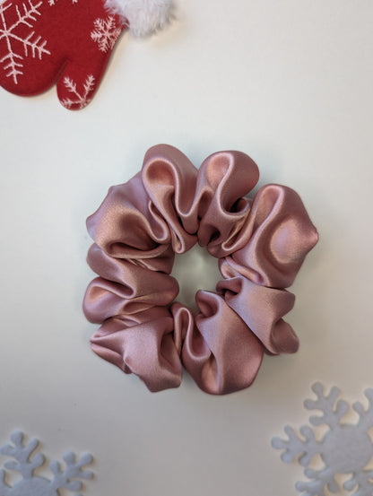 Natūralaus šilko plaukų gumytė „Baby Pink“